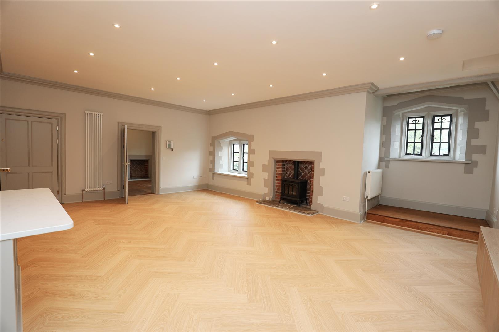 6 The Old Grammar School, Church Street, Cowbridge, CF71 7BB